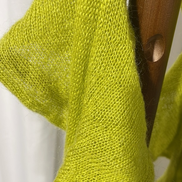 BENETTON MOHAIR SCARF - Picture 2 of 5